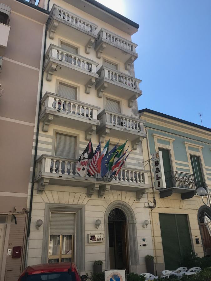 Hotel Bali Viareggio Esterno foto
