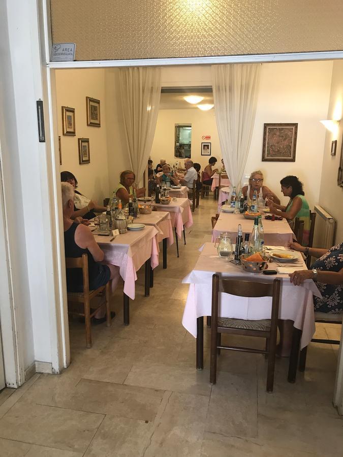 Hotel Bali Viareggio Esterno foto